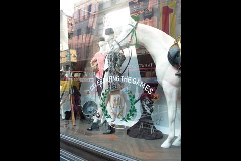 Massimo Dutti, Oxford Street